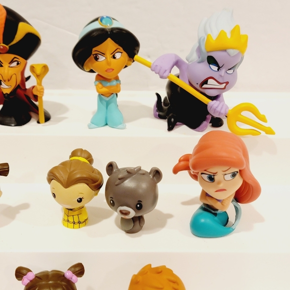 Disney Funko Heroes vs Villains and Pint Size Heroes Figure Set - Picture 6 of 10